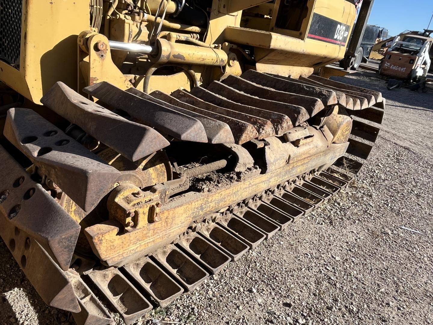 CATERPILLAR D3B LGP